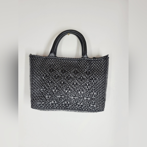 NWT Tin Marin Black Woven Handbag - Picture 3 of 4